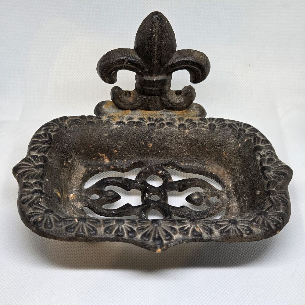 Vintage Cast Iron Flur-De-Lis Soap Dish Sponge Holder w/ Feet Rustic Bathroom